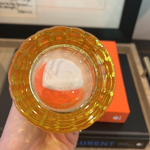 Basket weave glass vase - Picture 4 of 4